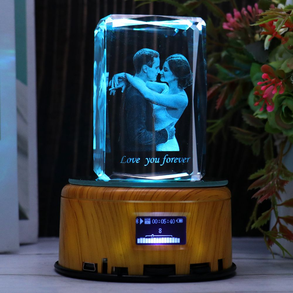  lampe-radio avec hologramme et télécommande de contrôle. 