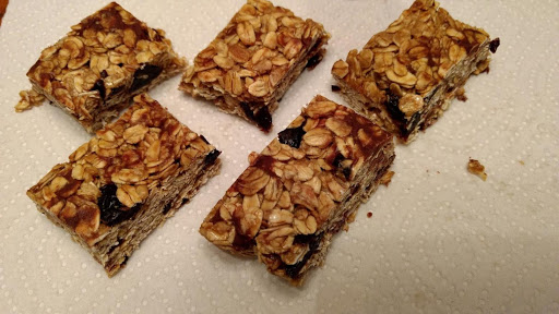 Granola bars cut into bites/bars, ready to eat. 