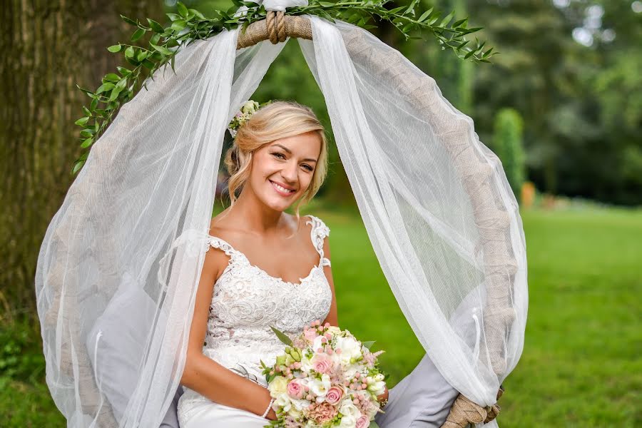 Wedding photographer Roman Vlachynský (vlachynsky). Photo of 3 December 2020