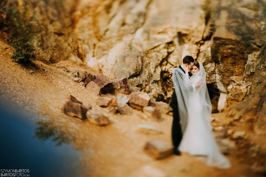 Wedding photographer Szymon Bartos (bartosfoto). Photo of 18 November 2022