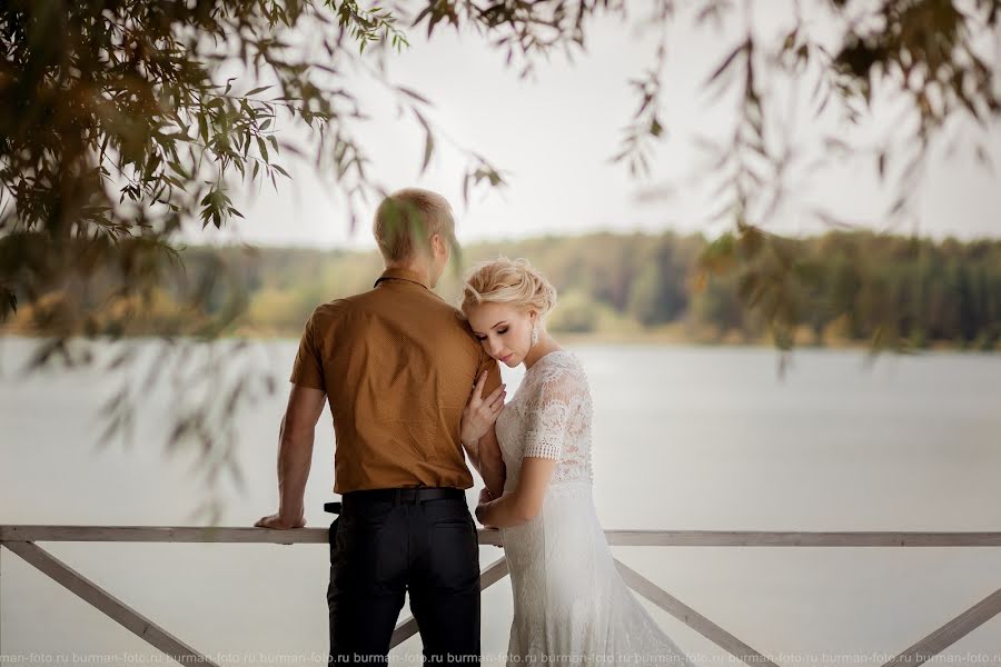 Fotógrafo de casamento Svetlana Burman (svetlanaburman). Foto de 10 de outubro 2018