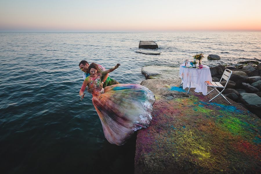 Fotógrafo de casamento Dmitriy Palyunin (monitor). Foto de 29 de novembro 2016