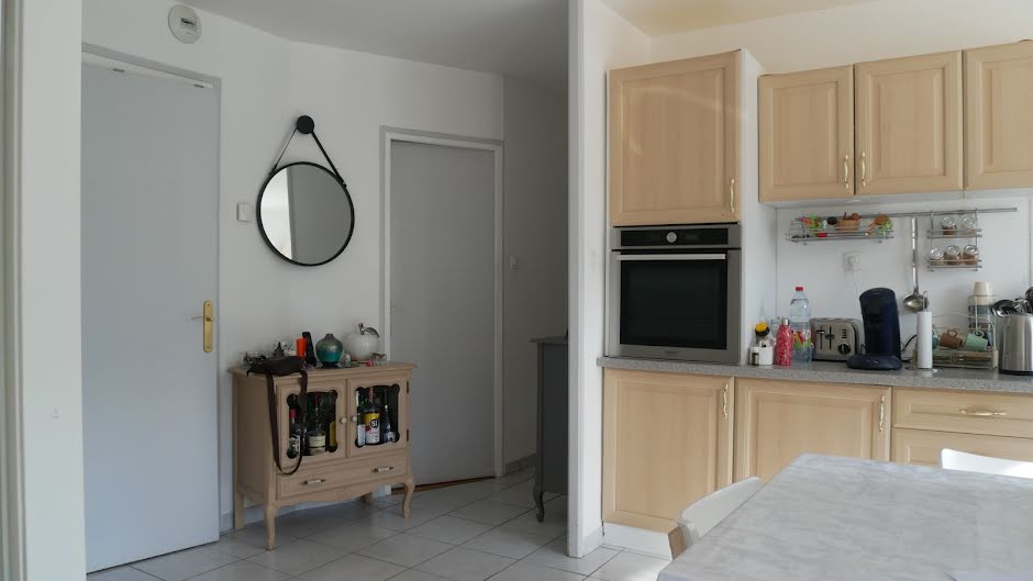 Vente maison  195 m² à Saint-Etienne (42000), 350 000 €