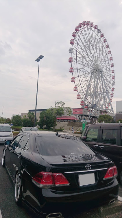 クラウンアスリートの秋の気配・最近寒い・家族サービスデー・ドライブに関するカスタム事例の投稿画像1枚目