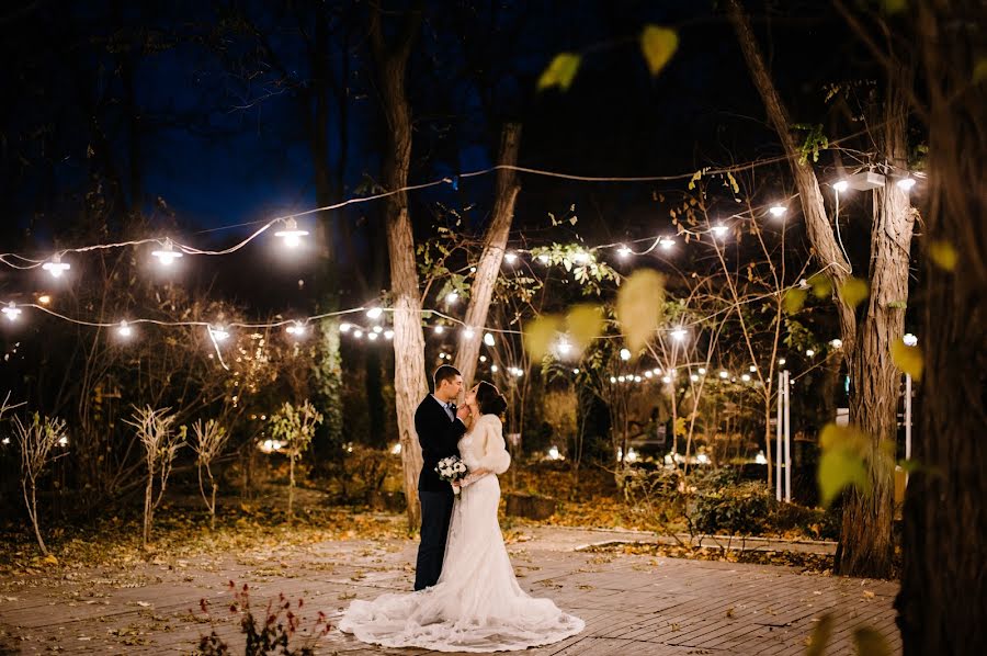 Fotógrafo de casamento Matis Olya (matis). Foto de 30 de novembro 2017