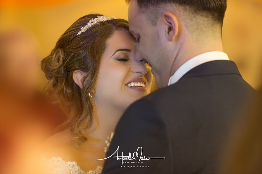 Fotografo di matrimoni Antonello Marino (rossozero). Foto del 23 aprile 2018