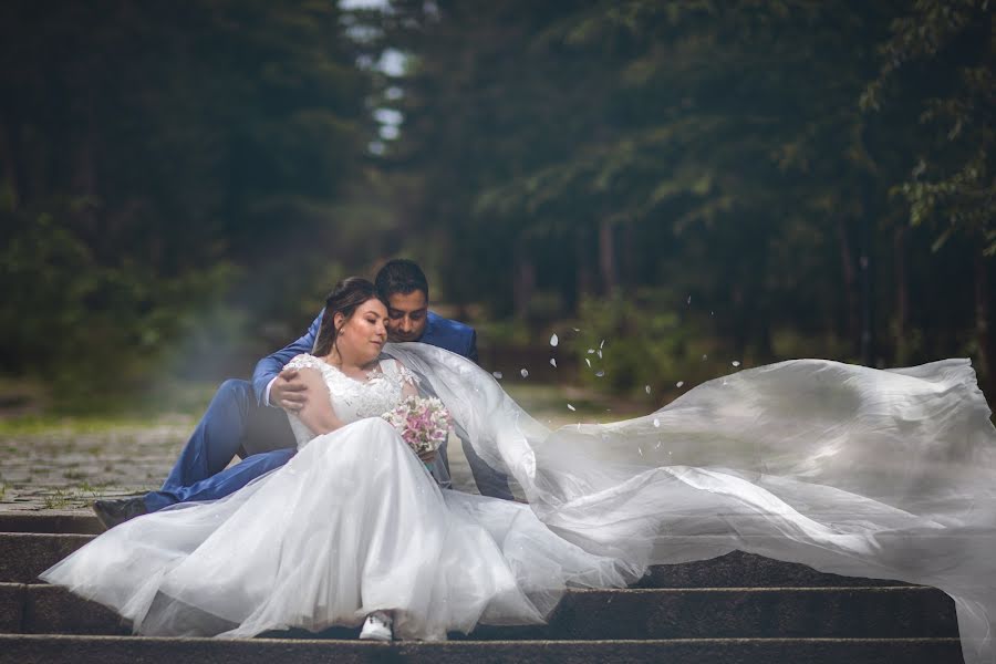 Wedding photographer Balin Balev (balev). Photo of 20 June 2020