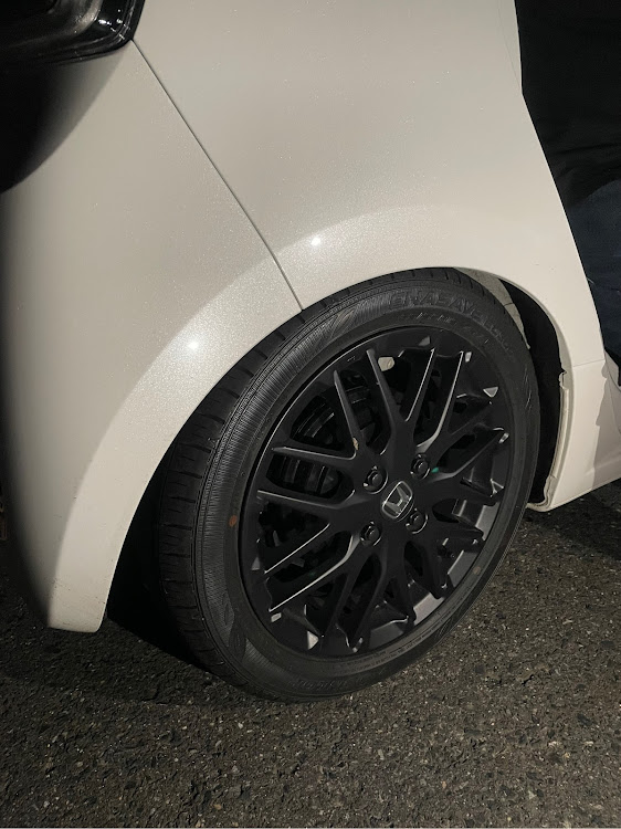 N-ONEの洗車・艶々・白黒ボディ・理想の車高に関するカスタム事例の投稿画像4枚目