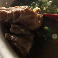 吳家牛肉麵店