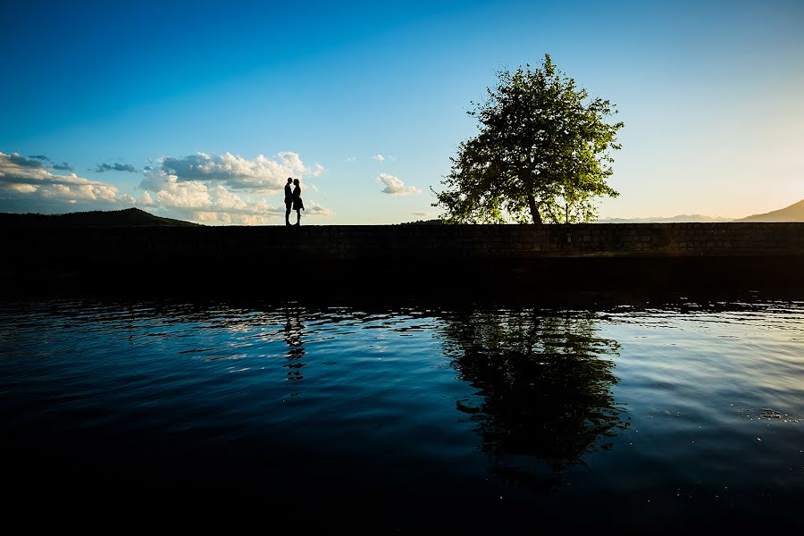 Fotografo di matrimoni Diego Miscioscia (diegomiscioscia). Foto del 3 maggio 2015