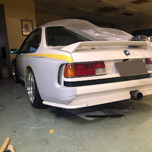 M6 クーペ E24