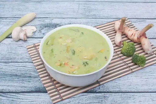 Fish In Green Thai Curry With Rice