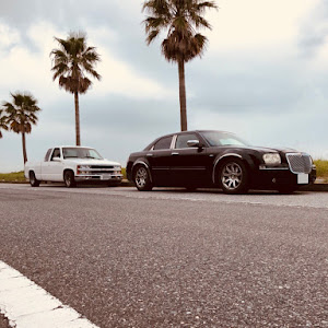 300C LX57