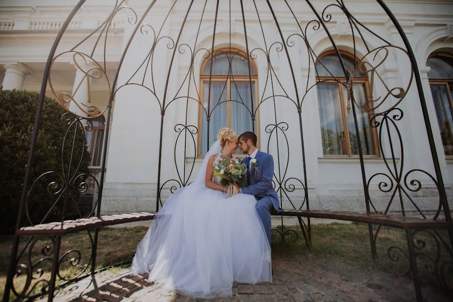Wedding photographer Viktoriya Avdeeva (vika85). Photo of 31 October 2018
