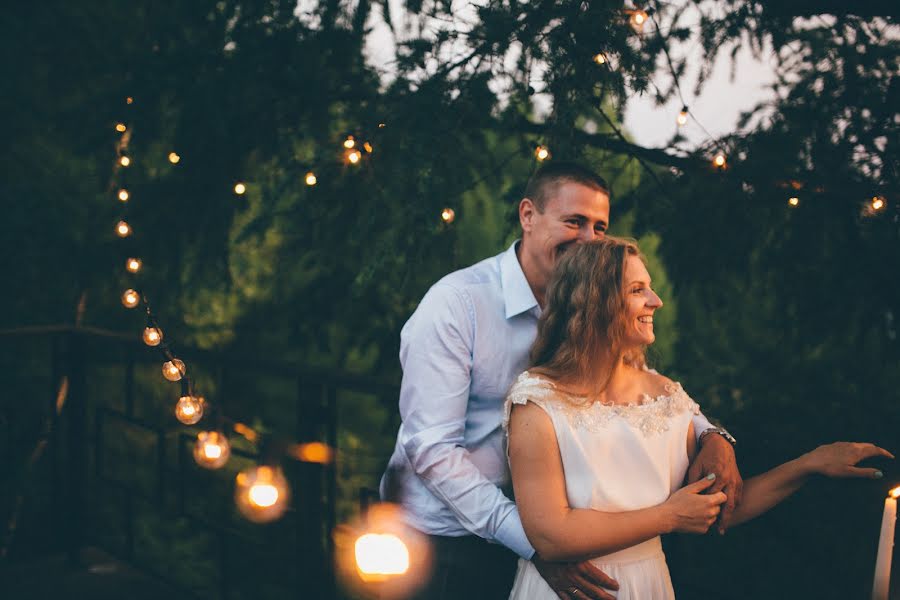 Fotógrafo de casamento Nikolay Evtyukhov (famouspx). Foto de 14 de setembro 2016