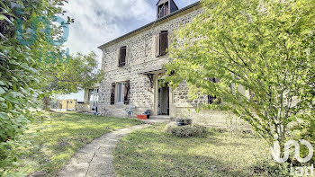 maison à Saint-Maigner (63)
