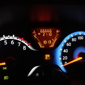 キューブ Z12
