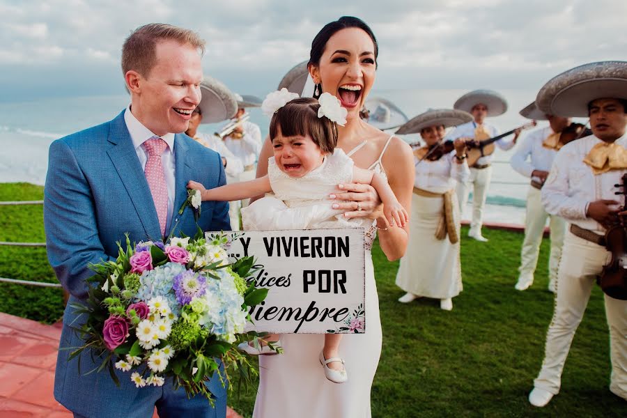 Fotógrafo de casamento Estefanía Delgado (estefy2425). Foto de 28 de janeiro 2019