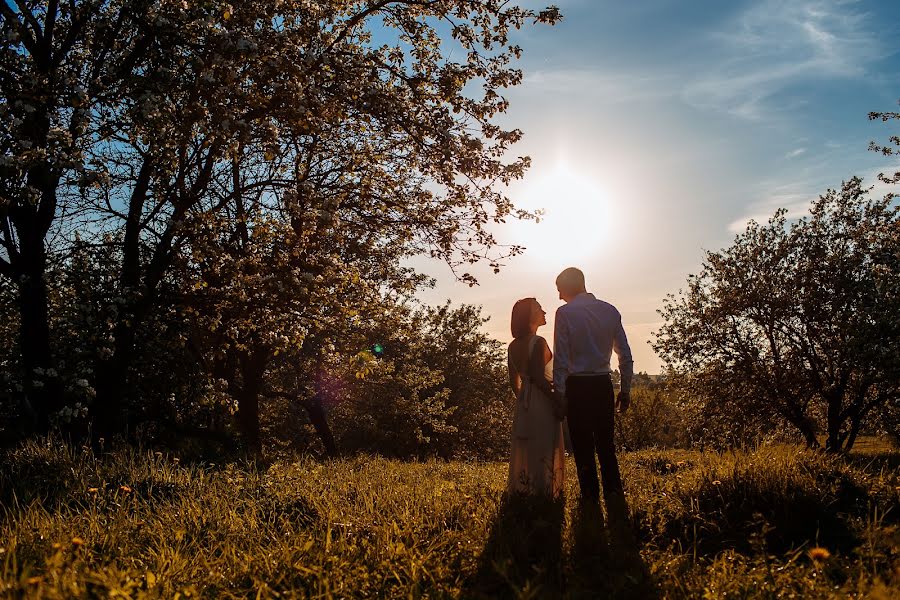 Bryllupsfotograf Anna Sobenina (sobeniny). Foto fra maj 28 2018