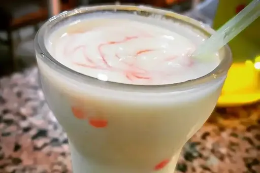 Meethi Lassi