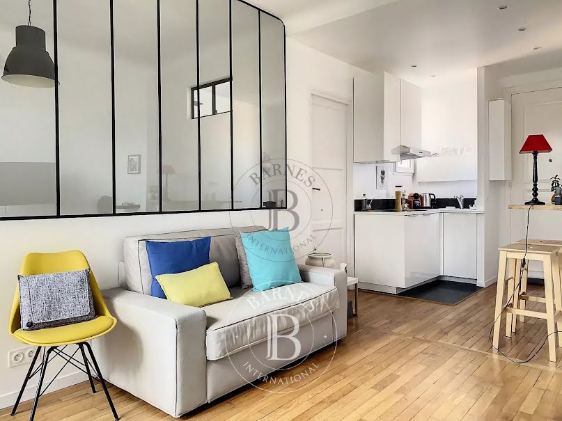Location meublée appartement 2 pièces 32.84 m² à Paris 18ème (75018), 1 500 €