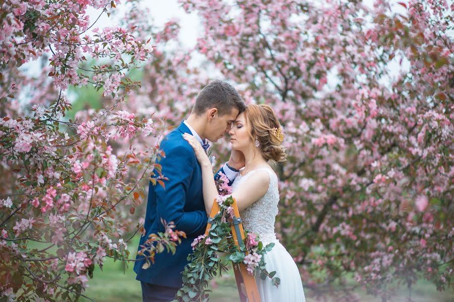 Wedding photographer Yana Yavorskaya (yanna1383). Photo of 16 May 2016