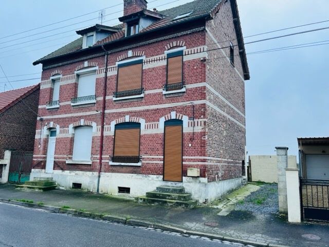 Vente maison 4 pièces 100 m² à Tergnier (02700), 95 900 €