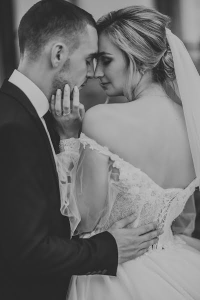 Fotografo di matrimoni Roman Bruso (romchuk). Foto del 30 luglio 2021