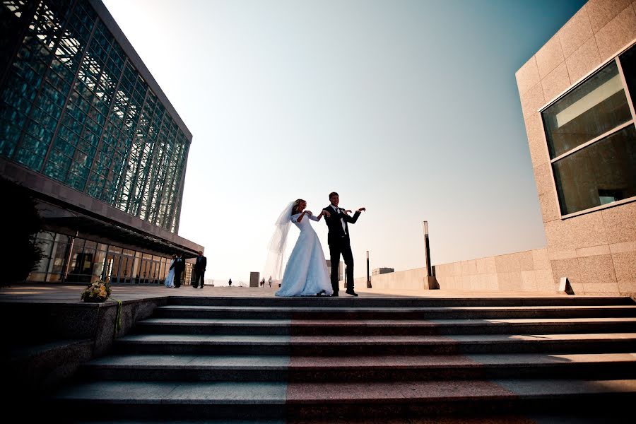 Fotografo di matrimoni Roman Dvoenko (romanofsky). Foto del 18 febbraio 2015