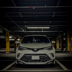 C-HR NGX50