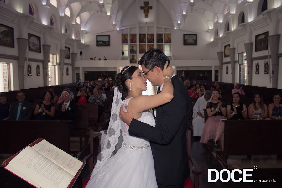 Fotógrafo de bodas Steven Mora (docefotocr). Foto del 24 de febrero 2020