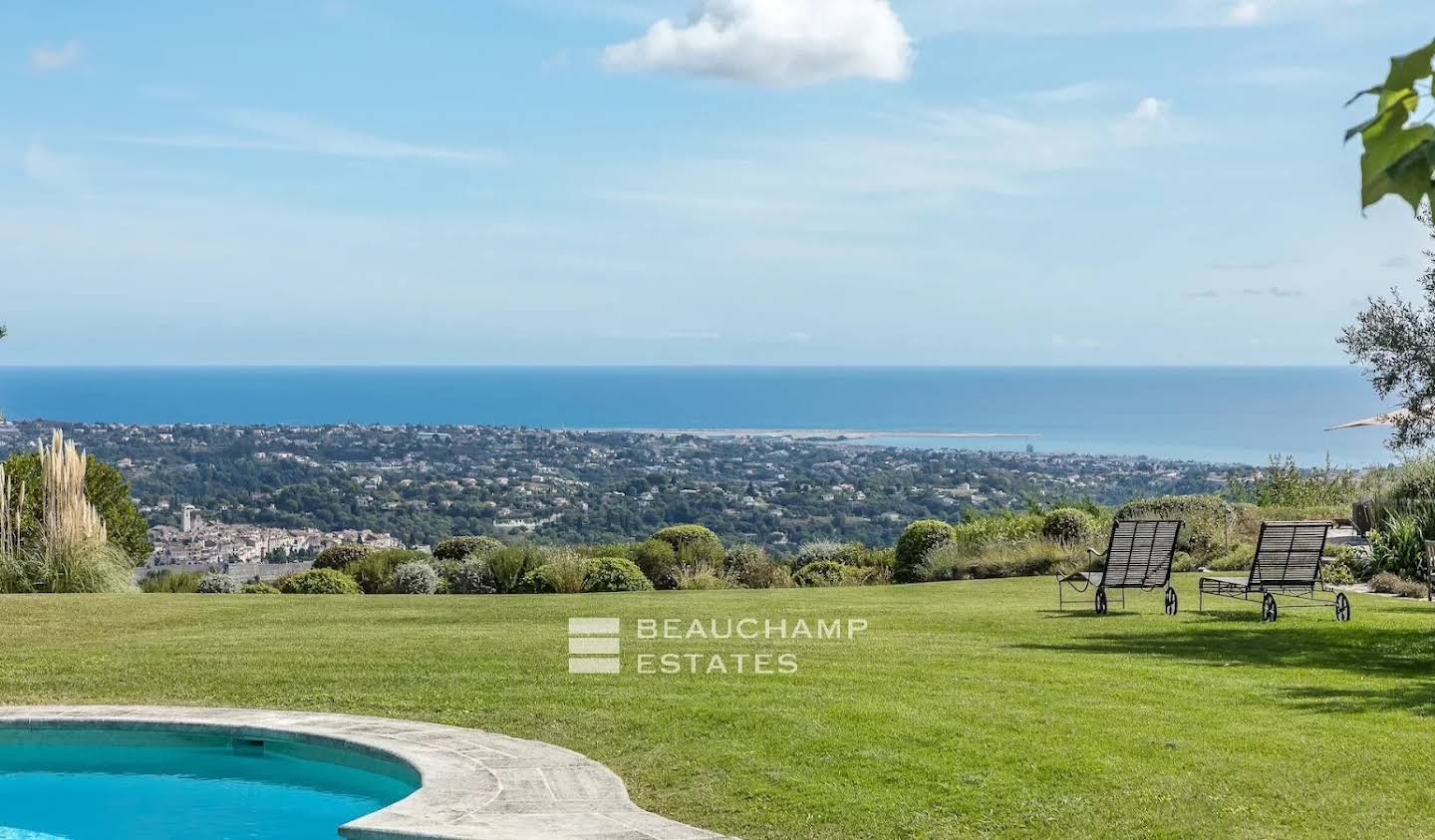 Villa with pool and terrace Saint Paul de Vence