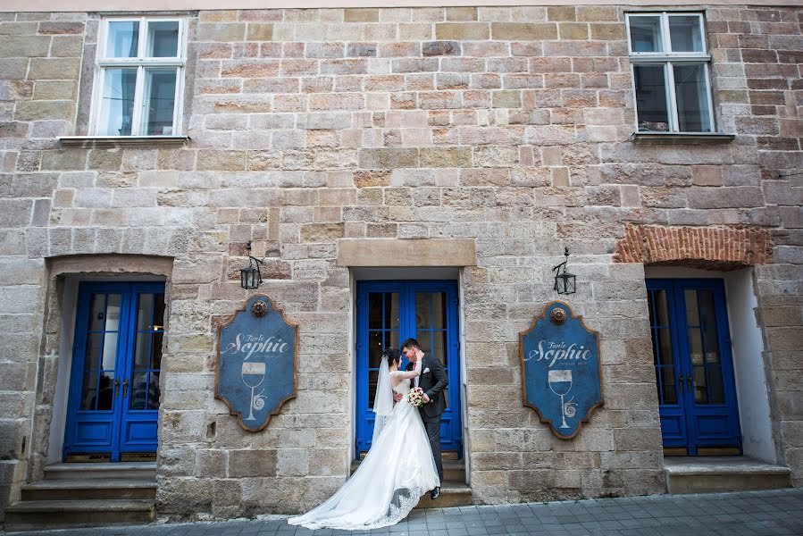 Wedding photographer Bogdan Mikhalevich (mbphoto). Photo of 21 October 2016