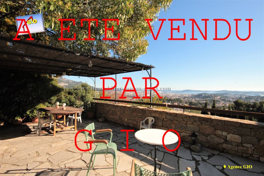 Vente villa 8 pièces 210 m² à Toulon (83000), 720 000 €