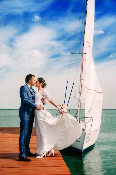 Wedding photographer Anisya Iglevskaya (iglevskaia). Photo of 3 July 2019