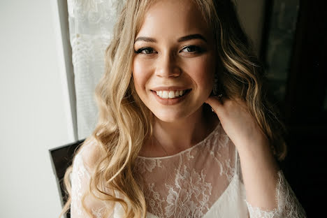 Wedding photographer Kseniya Gostischeva (weddinggos). Photo of 19 September 2019