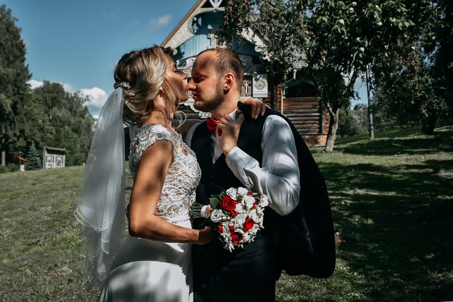 Fotografo di matrimoni Mariya Zubova (mashazuu). Foto del 29 agosto 2019