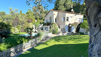 villa à Saint paul de Vence (06)