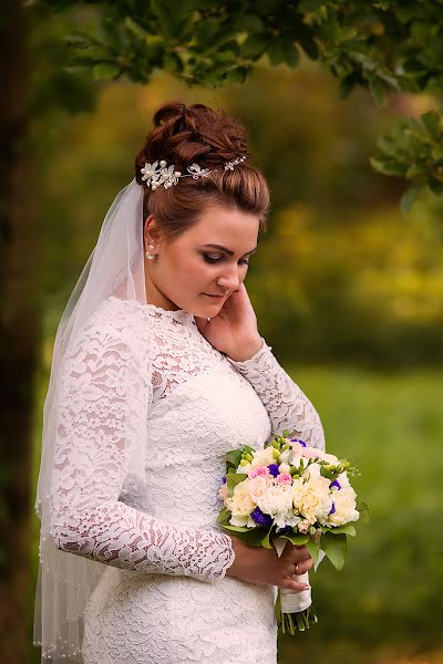 Photographe de mariage Oksana Ivaniy (ivaniy). Photo du 28 février 2017