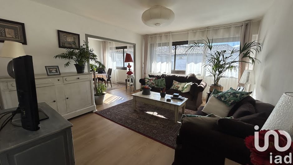 Vente appartement 3 pièces 80 m² à Bagnols-sur-ceze (30200), 160 000 €