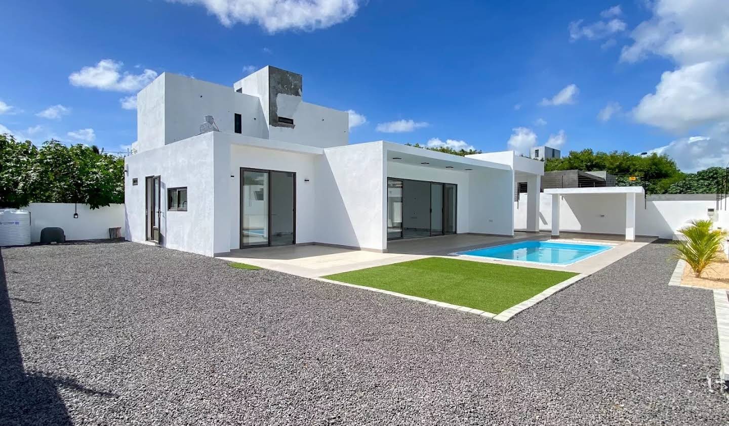 Villa avec piscine et terrasse Grand Baie