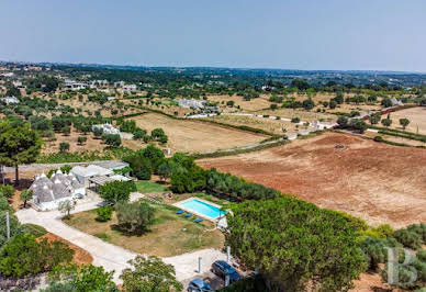 Maison avec piscine 14