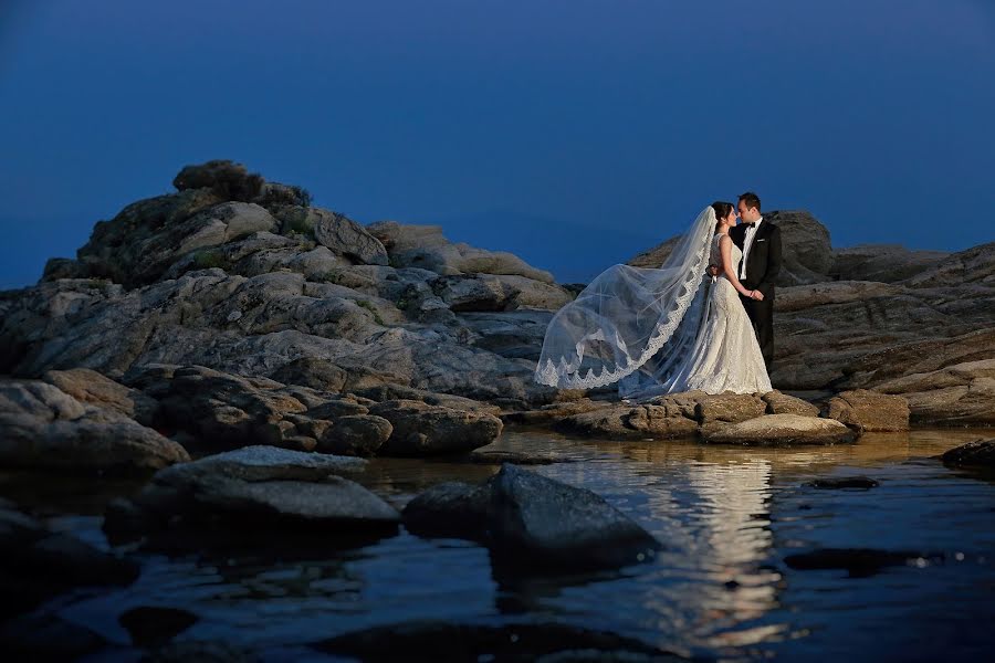 Fotografo di matrimoni Grigoris Leontiadis (leontiadis). Foto del 12 marzo 2020