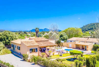 Maison avec piscine et terrasse 6