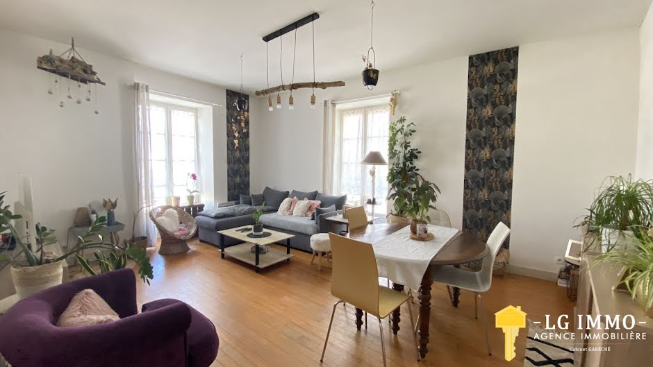 Vente maison 9 pièces 222 m² à Gémozac (17260), 360 000 €