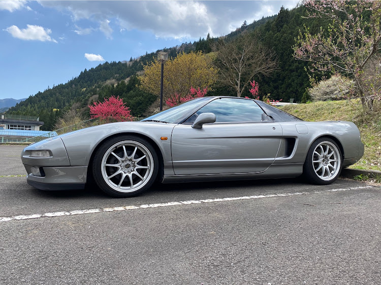 NSXの春の交通安全週間・ドライブ・車高調整・奥多摩に関するカスタム事例の投稿画像1枚目