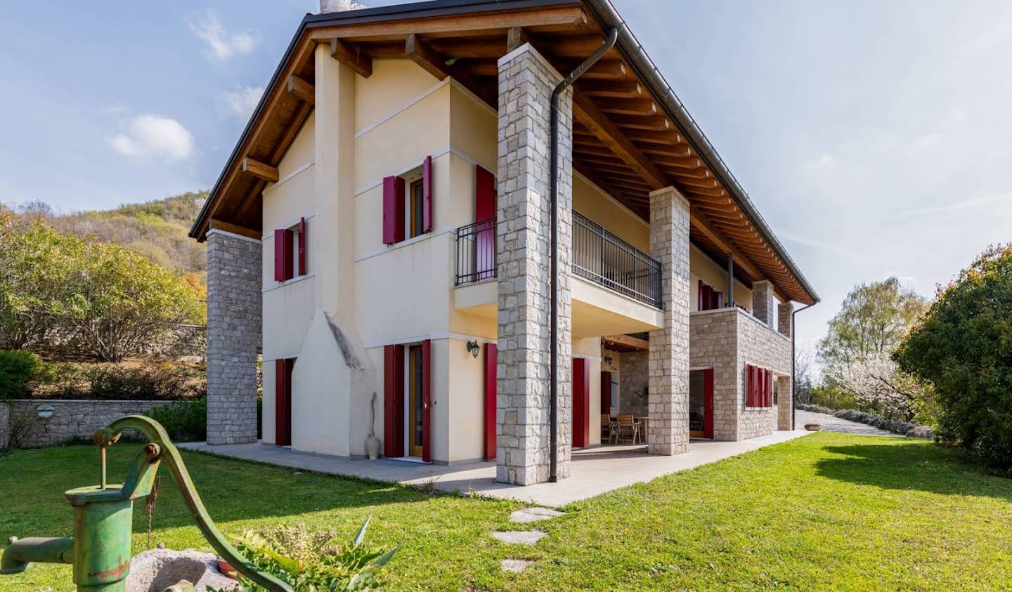 Villa avec jardin et terrasse Cison di Valmarino