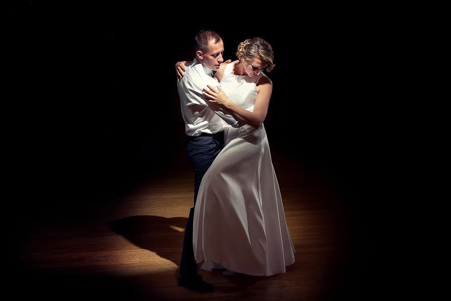 Wedding photographer Zbyszek Chołuj (angell). Photo of 12 January 2020