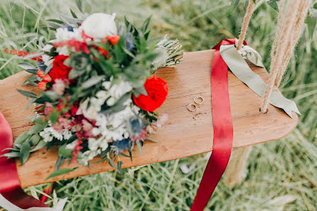 Fotógrafo de casamento Nata Kashevko (ptashka). Foto de 25 de fevereiro 2019