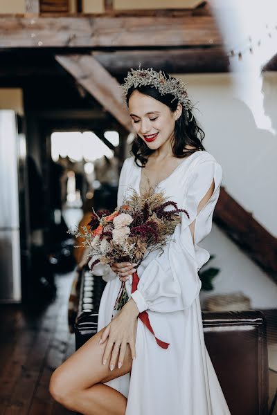 Wedding photographer Evgeniya Ivanova (ugeni). Photo of 7 June 2021